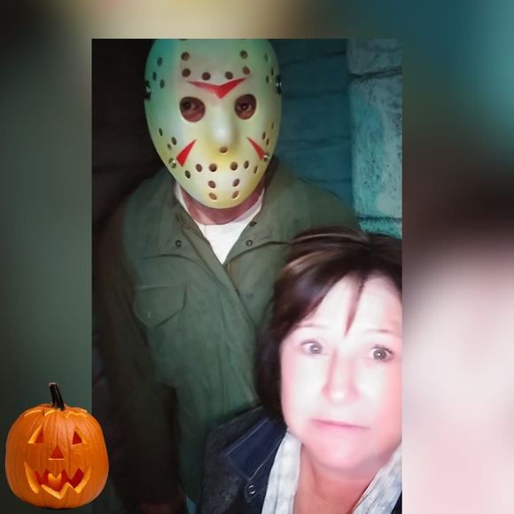 Meet your Posher, Lisa - Picture 1 of 1